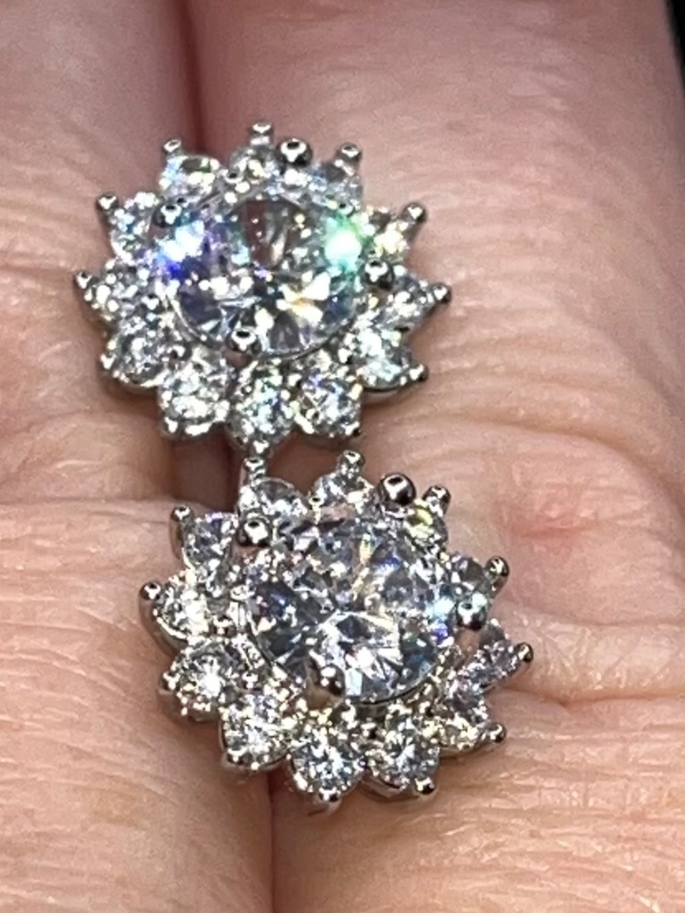 Floral 925 Stud Earrings made with Swarovski Crystals NWOT